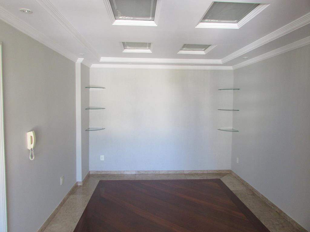 Apartamento à venda no Centro: Apartamento à venda, Centro - Divinópolis/MG